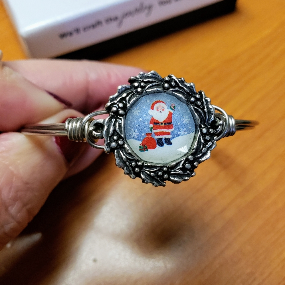 LUCA + DANI SILVER SANTA BRACELET 🎅